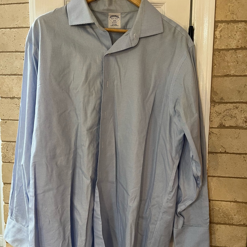 Brooks Brothers Blue Dress Shirt Classic Professional Style
